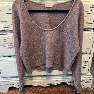 Altar’d State Gray Long Sleeve Cropped Sweater